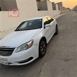 Chrysler 200